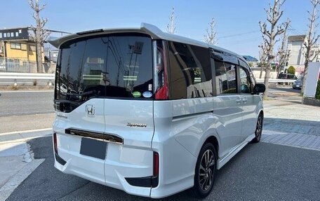 Honda Stepwgn IV, 2022 год, 1 995 000 рублей, 7 фотография