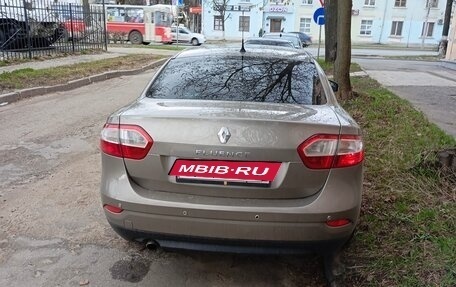Renault Fluence I, 2012 год, 450 000 рублей, 2 фотография