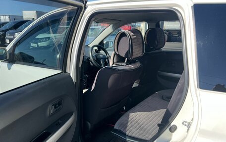 Toyota Ist II, 2002 год, 659 000 рублей, 18 фотография
