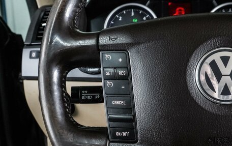 Volkswagen Touareg III, 2007 год, 999 000 рублей, 16 фотография