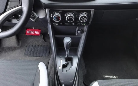 Toyota Yaris XP150 рестайлинг, 2022 год, 1 222 605 рублей, 12 фотография
