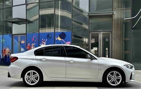 BMW 1 серия, 2023 год, 1 780 000 рублей, 4 фотография
