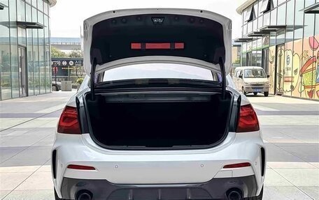 BMW 1 серия, 2023 год, 1 780 000 рублей, 20 фотография