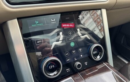 Land Rover Range Rover IV рестайлинг, 2019 год, 7 500 000 рублей, 20 фотография