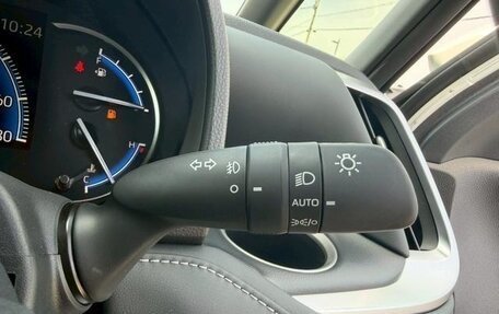Toyota Noah, 2024 год, 3 290 000 рублей, 26 фотография