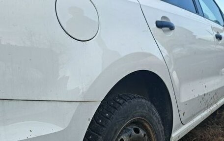 Volkswagen Polo VI (EU Market), 2019 год, 840 000 рублей, 3 фотография