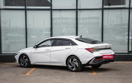 Hyundai Elantra, 2024 год, 2 140 000 рублей, 6 фотография
