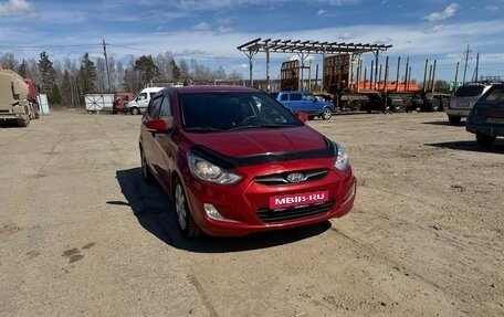 Hyundai Solaris II рестайлинг, 2011 год, 700 000 рублей, 1 фотография