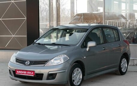 Nissan Tiida, 2013 год, 900 000 рублей, 1 фотография