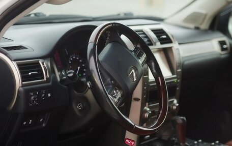 Lexus GX II, 2016 год, 4 950 000 рублей, 7 фотография