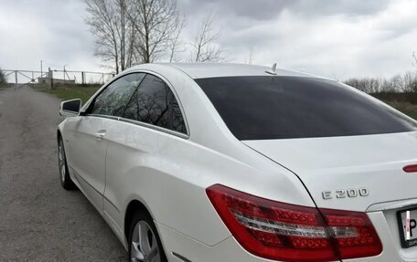 Mercedes-Benz E-Класс, 2012 год, 1 850 000 рублей, 4 фотография