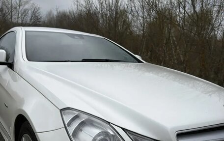 Mercedes-Benz E-Класс, 2012 год, 1 850 000 рублей, 2 фотография