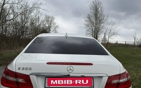 Mercedes-Benz E-Класс, 2012 год, 1 850 000 рублей, 3 фотография