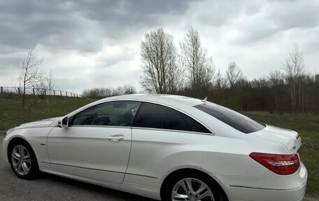 Mercedes-Benz E-Класс, 2012 год, 1 850 000 рублей, 6 фотография