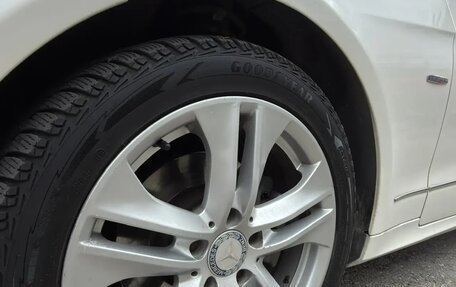 Mercedes-Benz E-Класс, 2012 год, 1 850 000 рублей, 8 фотография