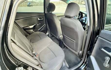 KIA Rio III рестайлинг, 2015 год, 1 105 000 рублей, 31 фотография