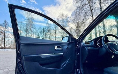 KIA Rio III рестайлинг, 2015 год, 1 105 000 рублей, 39 фотография