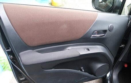 Toyota Sienta II, 2021 год, 1 098 000 рублей, 19 фотография