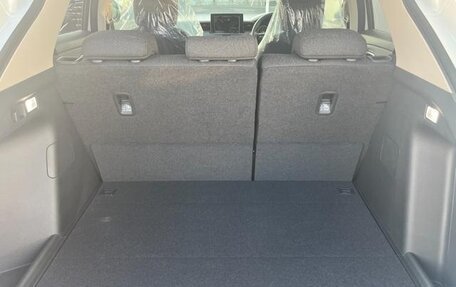 Honda Vezel, 2026 год, 1 960 000 рублей, 26 фотография