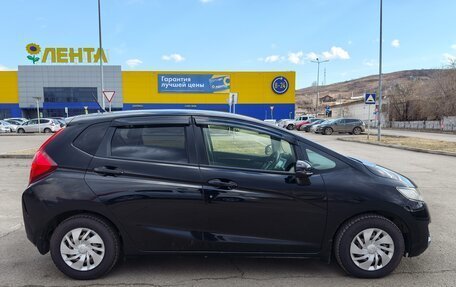 Honda Fit III, 2014 год, 900 000 рублей, 8 фотография