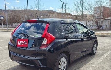 Honda Fit III, 2014 год, 900 000 рублей, 7 фотография