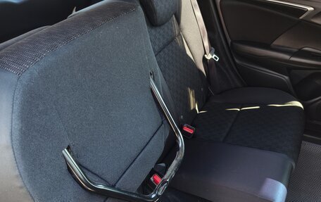 Honda Fit III, 2014 год, 900 000 рублей, 20 фотография