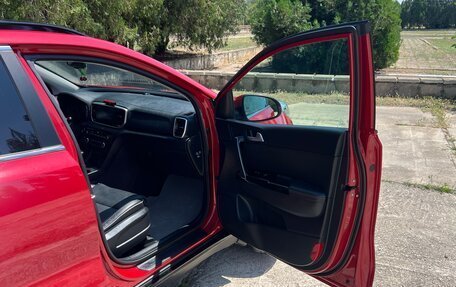 KIA Sportage IV рестайлинг, 2021 год, 2 370 000 рублей, 5 фотография