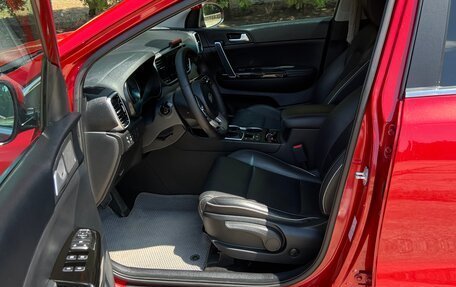 KIA Sportage IV рестайлинг, 2021 год, 2 370 000 рублей, 13 фотография