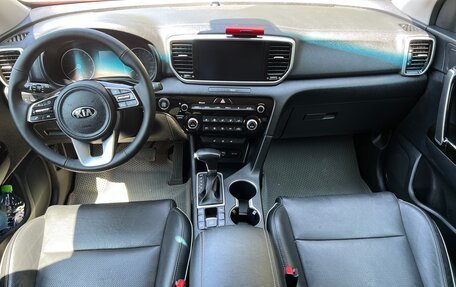 KIA Sportage IV рестайлинг, 2021 год, 2 370 000 рублей, 25 фотография