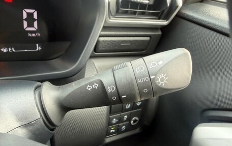 Toyota Raize I, 2023 год, 1 194 000 рублей, 28 фотография