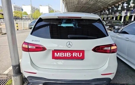 Mercedes-Benz B-Класс, 2022 год, 1 645 000 рублей, 5 фотография