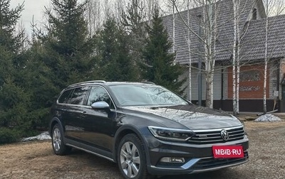 Volkswagen Passat B8 рестайлинг, 2019 год, 2 355 000 рублей, 1 фотография