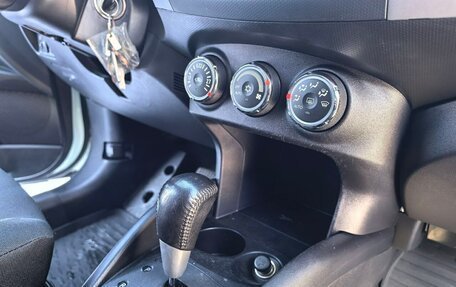 Mitsubishi Outlander III рестайлинг 3, 2011 год, 1 000 000 рублей, 23 фотография