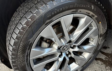 Toyota RAV4, 2020 год, 3 950 000 рублей, 12 фотография