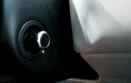 Land Rover Range Rover IV рестайлинг, 2015 год, 4 150 000 рублей, 26 фотография