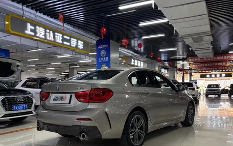 BMW 1 серия, 2022 год, 1 658 000 рублей, 3 фотография