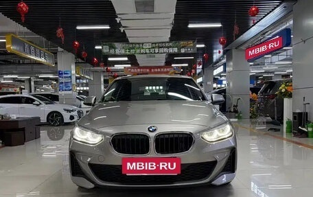 BMW 1 серия, 2022 год, 1 658 000 рублей, 5 фотография