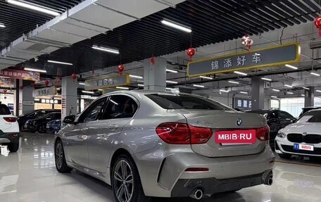 BMW 1 серия, 2022 год, 1 658 000 рублей, 4 фотография