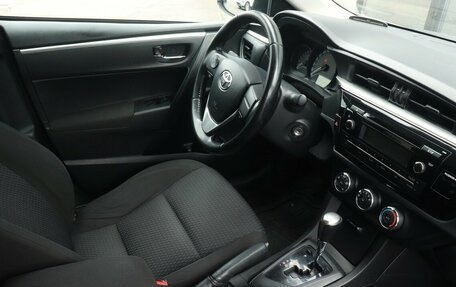 Toyota Corolla, 2015 год, 1 250 000 рублей, 6 фотография