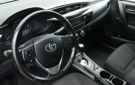 Toyota Corolla, 2015 год, 1 250 000 рублей, 5 фотография