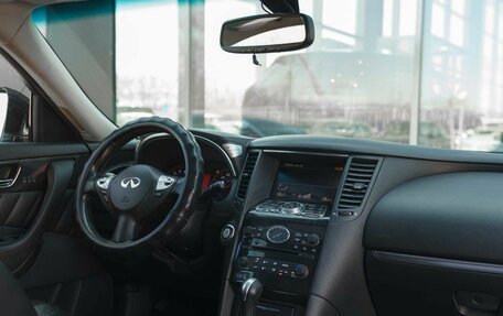 Infiniti FX II, 2010 год, 1 550 000 рублей, 10 фотография