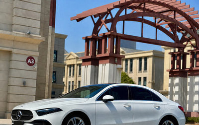 Mercedes-Benz A-Класс, 2023 год, 1 820 000 рублей, 1 фотография