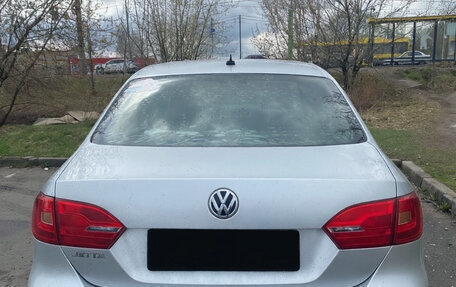 Volkswagen Jetta VI, 2013 год, 950 000 рублей, 1 фотография