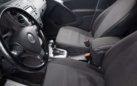 Volkswagen Tiguan I, 2010 год, 1 029 000 рублей, 13 фотография