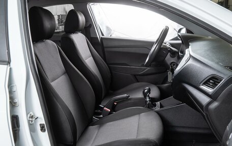 Hyundai Solaris II рестайлинг, 2017 год, 1 180 000 рублей, 8 фотография