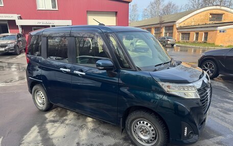 Toyota Roomy I, 2017 год, 1 050 000 рублей, 12 фотография