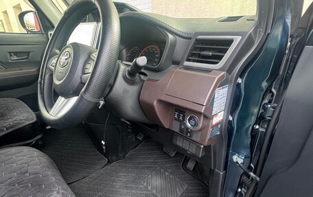 Toyota Roomy I, 2017 год, 1 050 000 рублей, 14 фотография