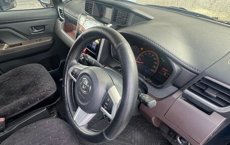 Toyota Roomy I, 2017 год, 1 050 000 рублей, 17 фотография