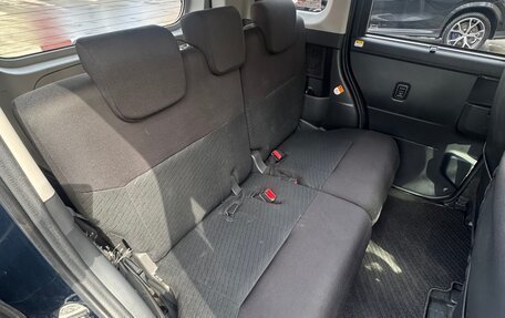 Toyota Roomy I, 2017 год, 1 050 000 рублей, 21 фотография