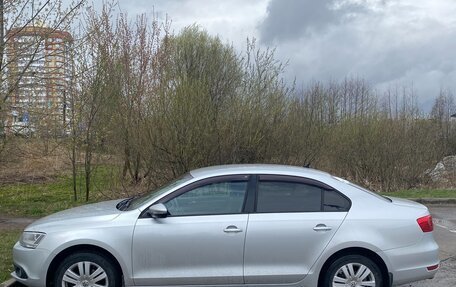 Volkswagen Jetta VI, 2013 год, 950 000 рублей, 6 фотография